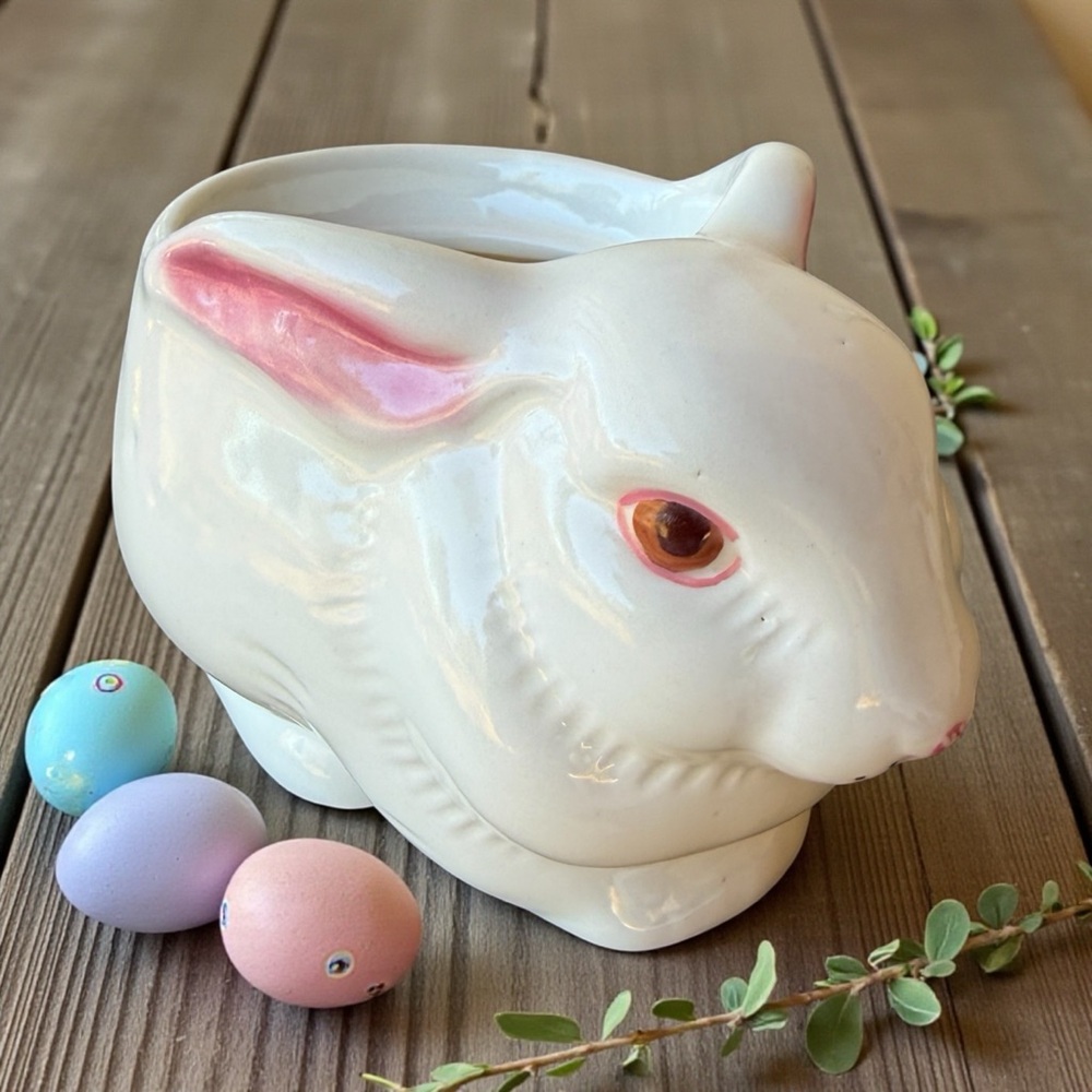 EASTER! Vintage Avon Bunny Rabbit Planter Vase White Spring Small Pink Ears